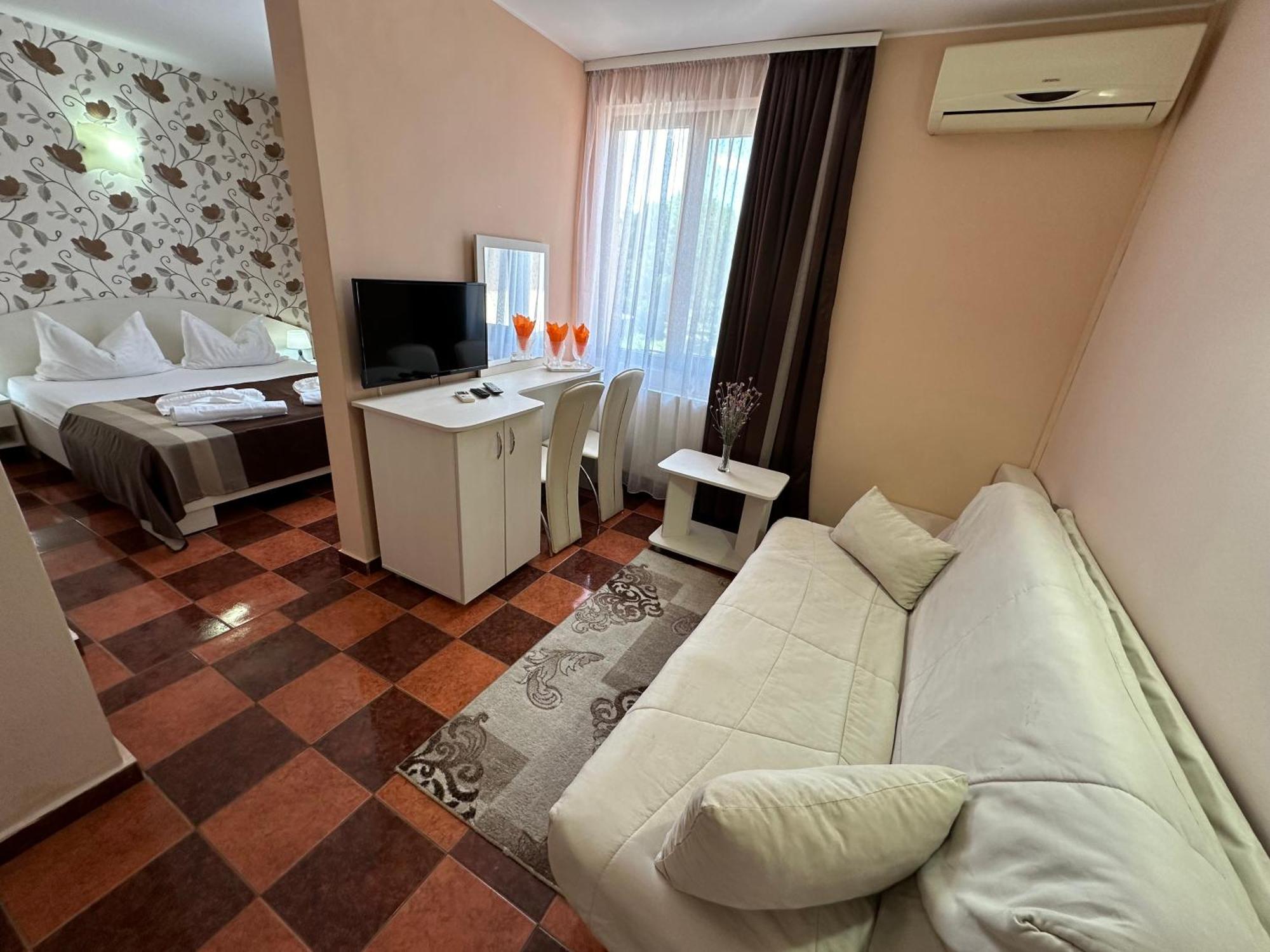 Hotel Turist Neptun Exterior photo